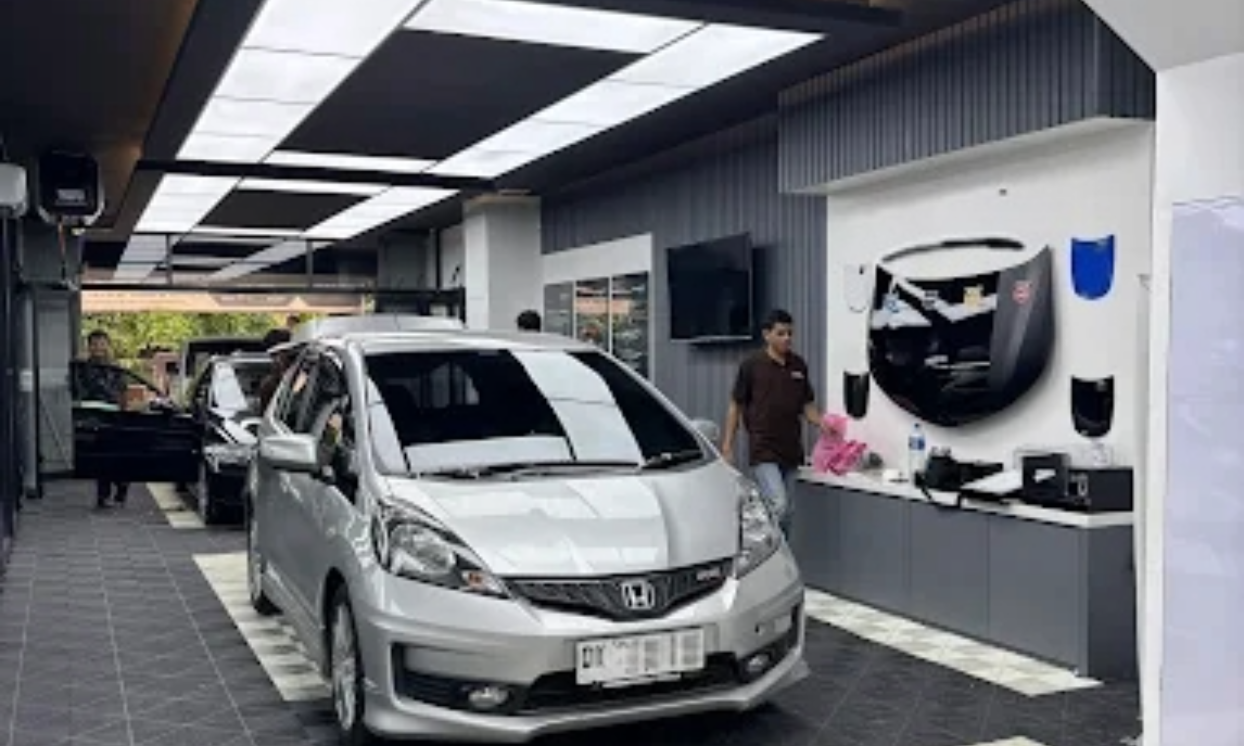V-Kool Kuta Outlet